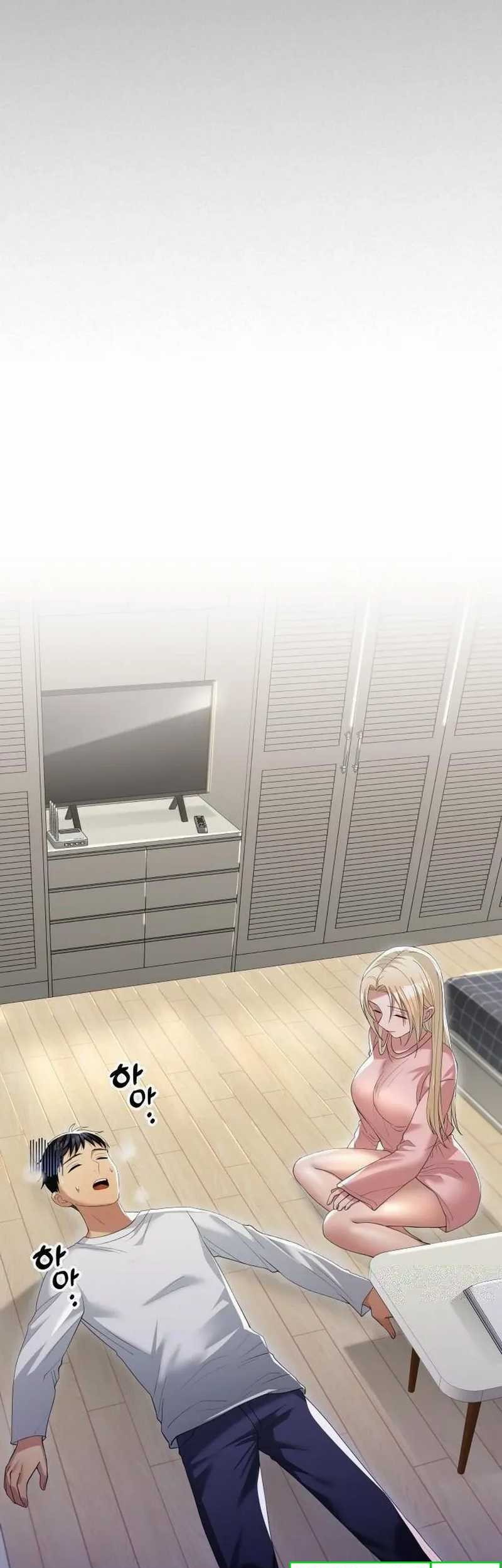 Living in a Studio Condo With the Saintess Chapter 15 Gambar 42