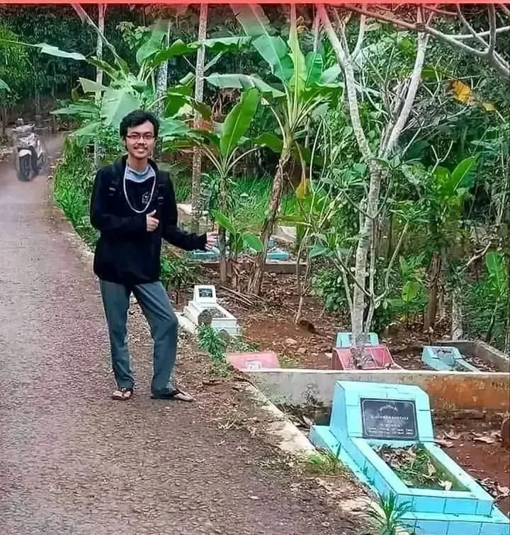 My Clone is the Space Bug King Chapter 54 Gambar 36