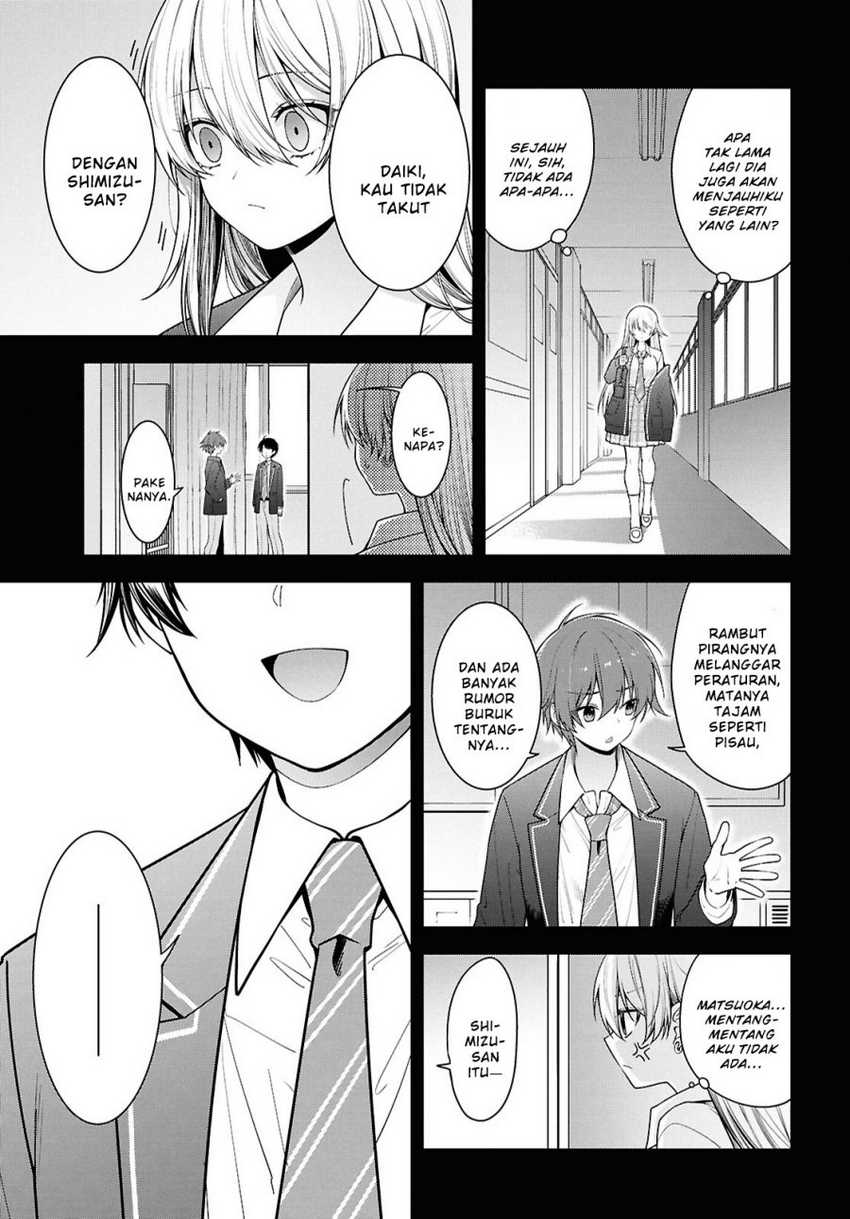 Tonari no Seki no Yankee Shimizu-san ga Kami o Kuroku Sometekita Chapter 5 Gambar 3