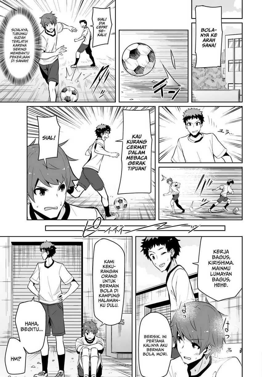 Tenkou-saki no Seiso Karen na Bishoujo ga, Mukashi Danshi to Omotte Issho ni Asonda Osananajimi datta Ken Chapter 03 Gambar 8